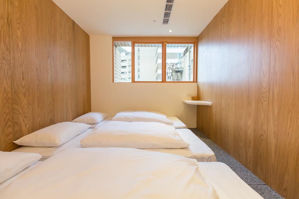 Muiu Capsule Inn Taipei Exterior photo